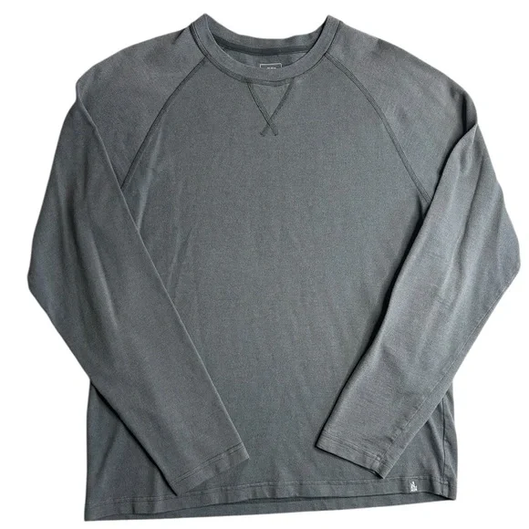 The North Face Men’s Long Sleeve Crewneck Performance Shirt Gray Base Layer‎ L