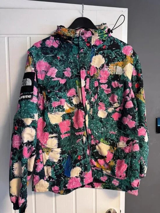 Supreme x The North Face Floral Windbreaker Jacket Size M