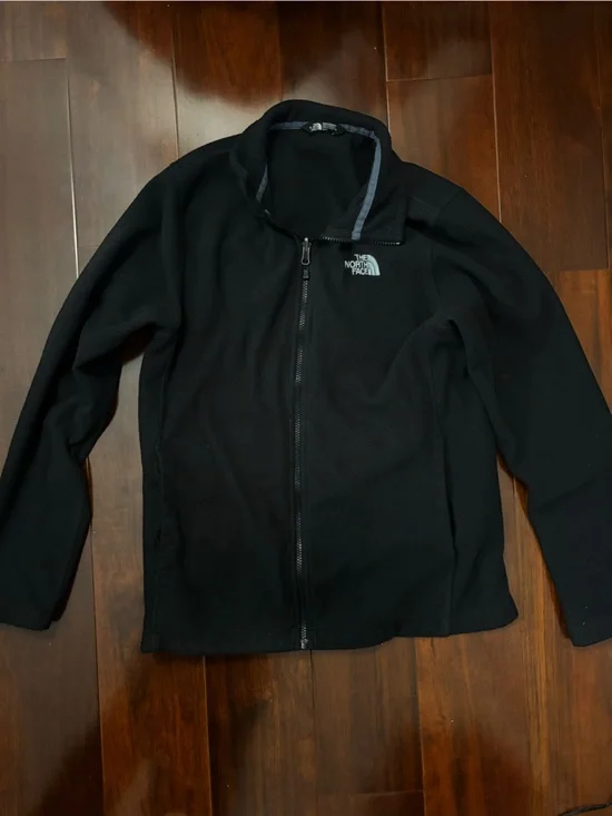 The North Face Black Full-Zip Fleece Jacket