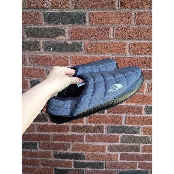 The North Face Men's ThermoBall Traction Mule V Slippers Gray Size 12 Camping