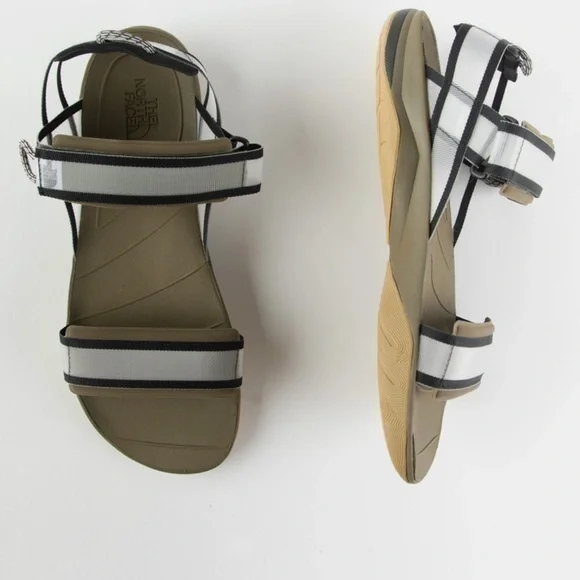 NWT THE NORTH FACE Skeena Mens Sport Sandals Size 11