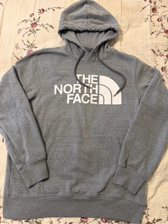 The North Face Gray Pullover Hoodie with White Logo Mens M