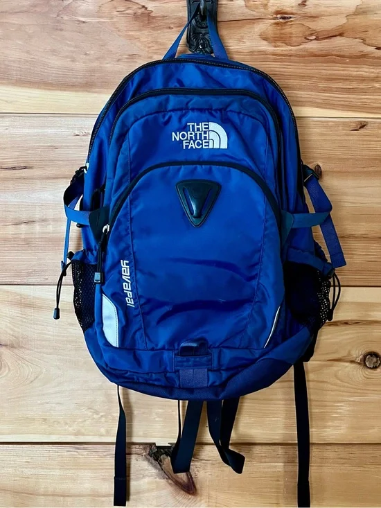 The North Face Yavapai Blue/Black/Silver Backpack Sporty Outdoor Collegiate