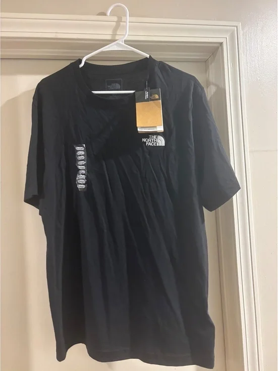 The North Face Logo Tee Black Short Sleeve T-Shirt Men’s Small NWT