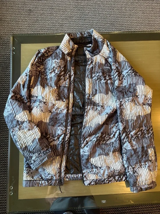 The North Face Black White Gray Patterned Puffer Jacket