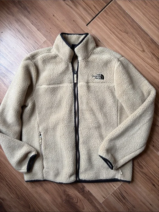 The North Face Men’s Sherpa Fleece Jacket — Cream