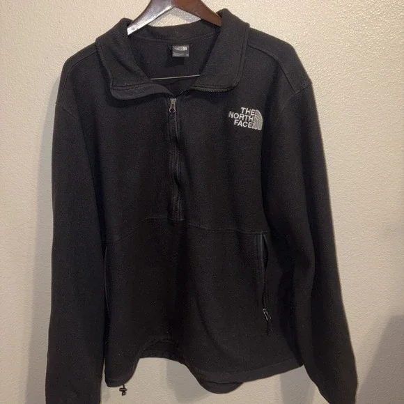 North Face Mens Fleece Pullover Jacket Black Size Large XXL But Paint