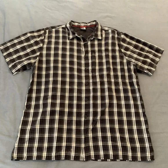 The North Face Shirt Mens XL Gray Plaid Short Sleeve Button Front Casual Outdoor