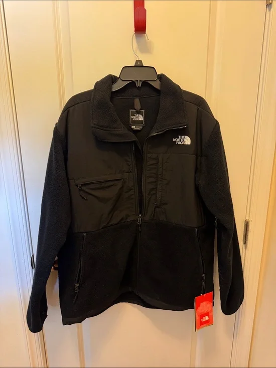 The North Face Denali Black Men's Lightweight Fleece Jacket with Nylon Panels