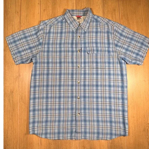 The North Face 2007 Men's Short Sleeve Plaid Shirt AXT7 Blue / White Zip‎ pocket