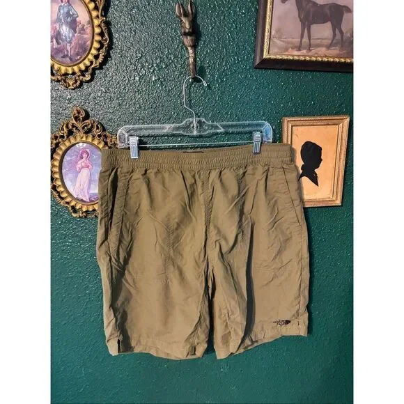 The North Face Green Pull On Shorts Sz Large