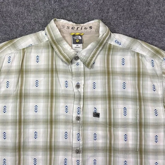 The North Face A5 Shirt Mens Large Green Plaid Button Front Short Sleeve Casual