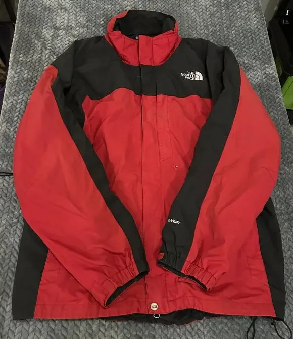 The North Face HyVent Rain Jacket Mens XL Red Hooded Full Zip Waterproof