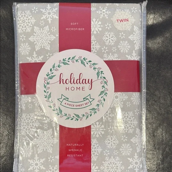 Snowflake BedSheet 3-pc Set NWT