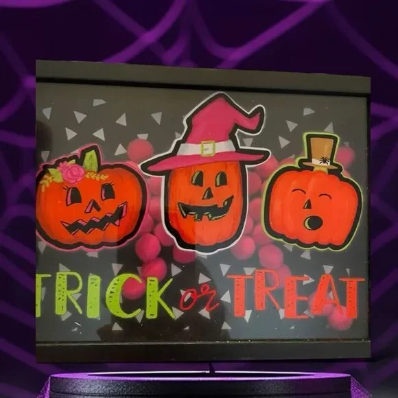 TRICK OR TREAT FRAMED DECOR‎