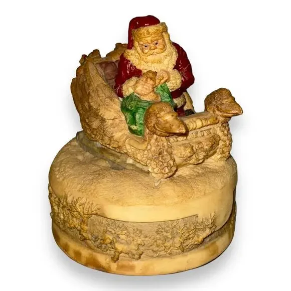 1989 Music Makers Santa's Sleigh Musical Polyresin Figurine Jingle Bells