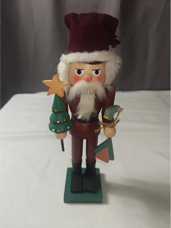 Vintage Nutcracker Santas Workbench Wooden Decorative Figurine