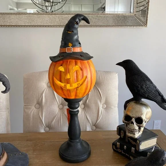 Pumpkin-Head Jack-O-Lantern LED Pedestal Lamp 20