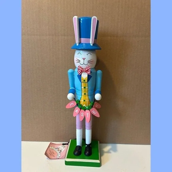Tophat‎ & Tail Easter Bunny Wooden Nutcracker with Top Hat & Bow tie NWT