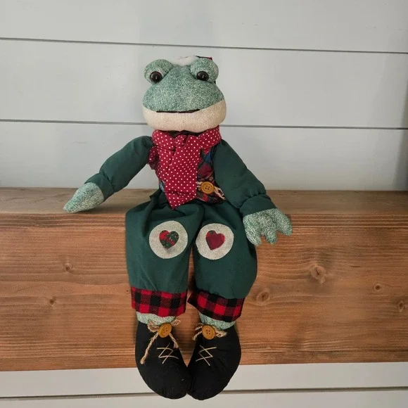 Vintage Christmas Frog Shelf Sitter Plush Doll Buffalo Plaid‎ Santa Hat Country