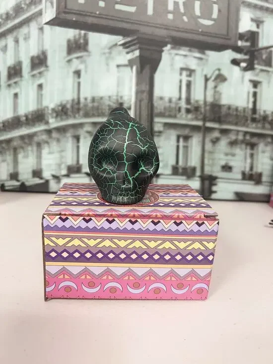 1Pc Aztec Death Whistle, Glow Crack Skull Screaming Whistle Halloween Decor
