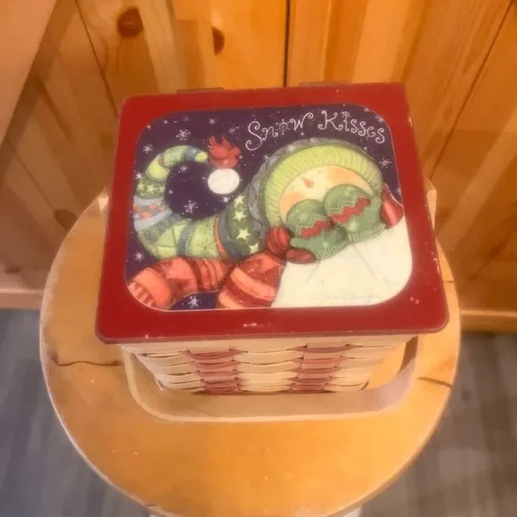 2007 SUSAN WINGETS HOLIDAY DECORATED BASKET 6