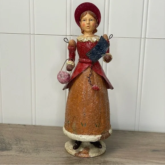 Pacific Rim Victorian Style Christmas Caroler Woman Bobble Body Moveable Arms‎