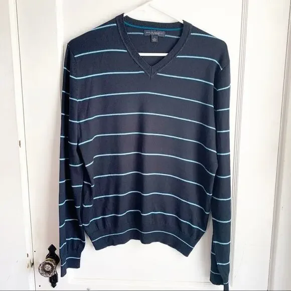 Banana Republic Men’s Silk Cashmere Long Sleeve Striped V-Neck Navy Sweater S