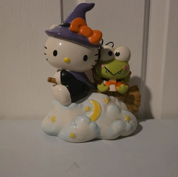 Halloween Hello Kitty Blue Sky Clay Wirks Witch Frog Statue