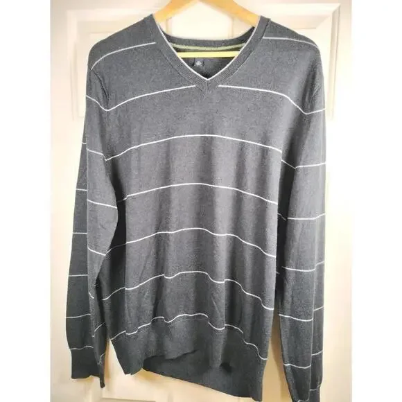 Banana Republic Luxury Blend V Banana Republic Men’s XL Silk Cashmere Blend V Nk