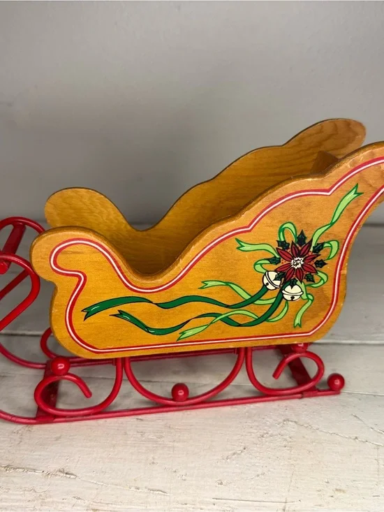 Vintage Poinsettia Wooden Sleigh Planter w/Metal Rails. Sleigh 8