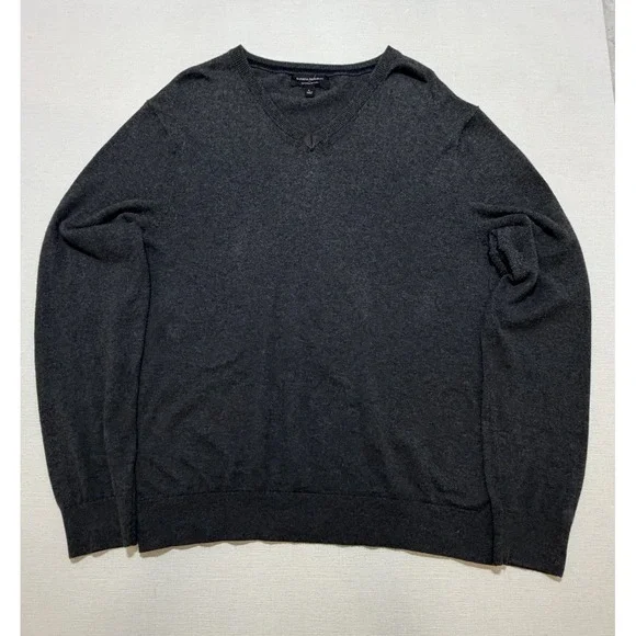 Banana Republic Premium Luxe Yarn Silk Cashmere Sweater Men's Large V-Neck Black