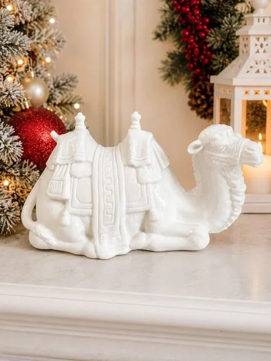 Vintage White Goebel Hummel Sitting Nativity Camel 9