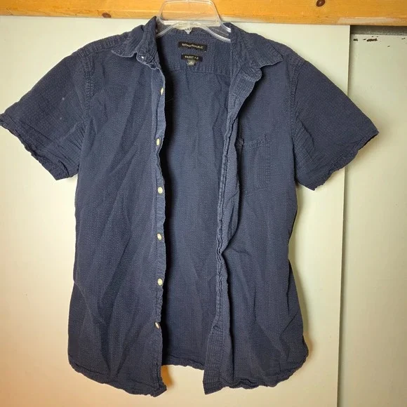 Banana Republic Mens M 100% Cotton Short Sleeve Navy Button Down Classic Coastal