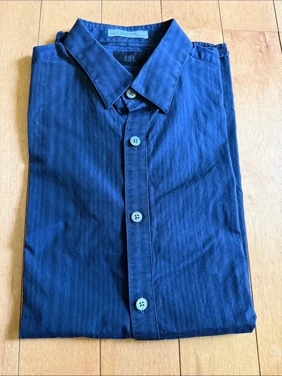 Banana Republic Men's Navy Blue Dress Shirt