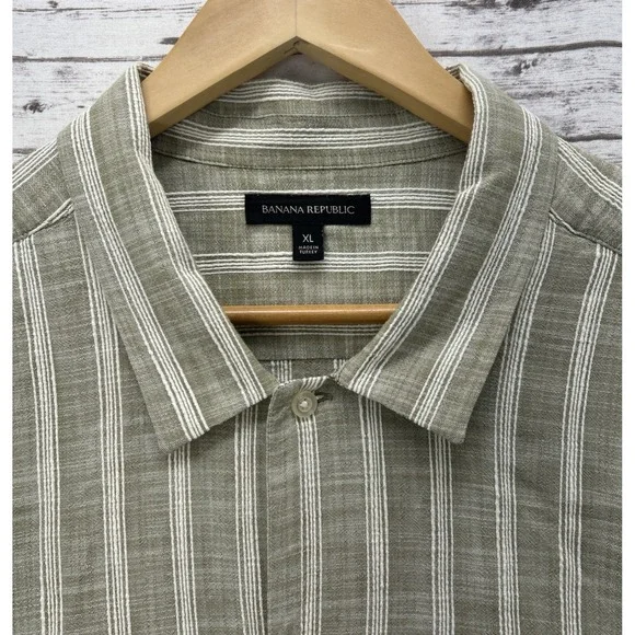 Banana Republic Mens XL Striped Camp Collar Shirt Green Beige Cotton Blend EUC