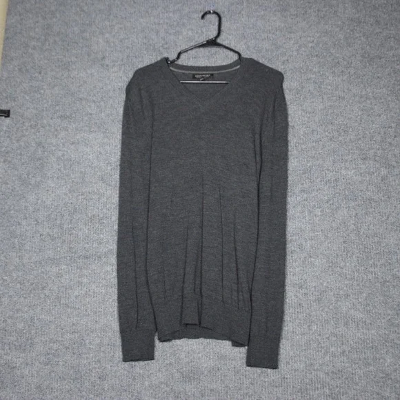 Banana Republic Men‎ Extra Fine Merino Wool V Neck Sweater Dark Gray Size L