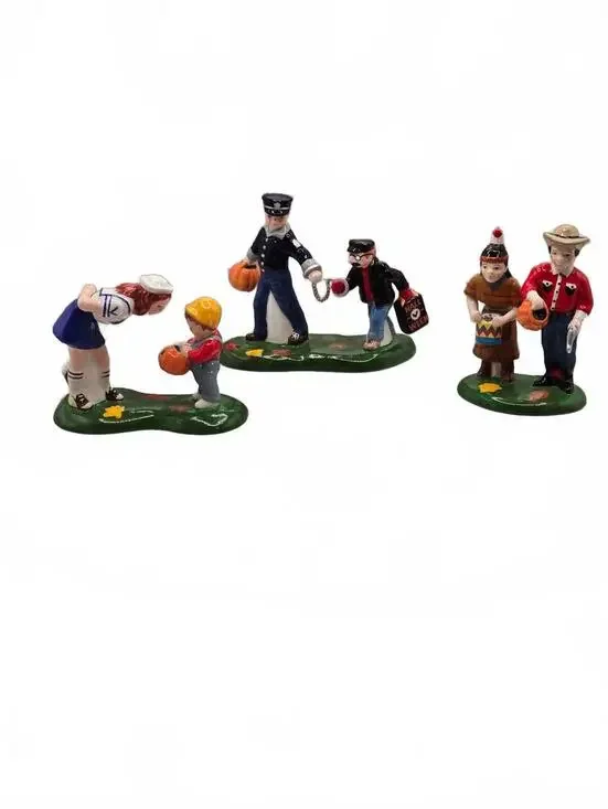 Dept 56 Snow Village Halloween Kids Hallmark Accessory mib