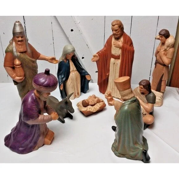 VTG 9pc Nativity Scene Set Ceramic Hand Painted Figures/Animals