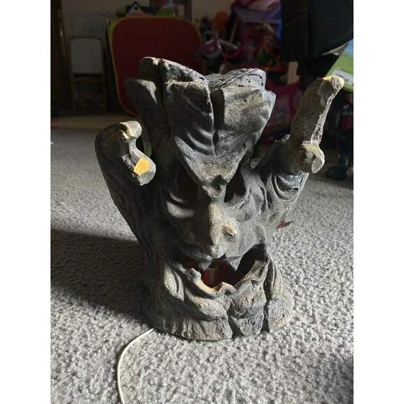 Rare Vintage Halloween Evil Ghost Tree Stump Trunk Lights Up Decoration 13