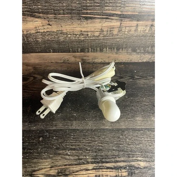 Tested/Works Department 56 Replacement Light Cord with On/Off Switch & Bulb