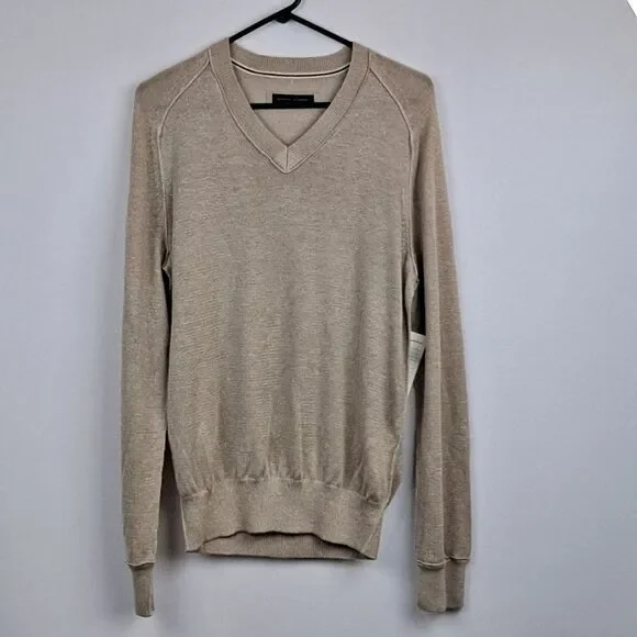 Banana Republic Mens pullover sweater NWOT‎