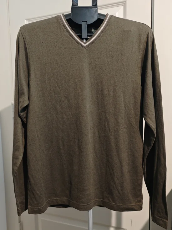 Banana Republic Men's Long Sleeve V‑Neck Shirt in Olive Brown Size M