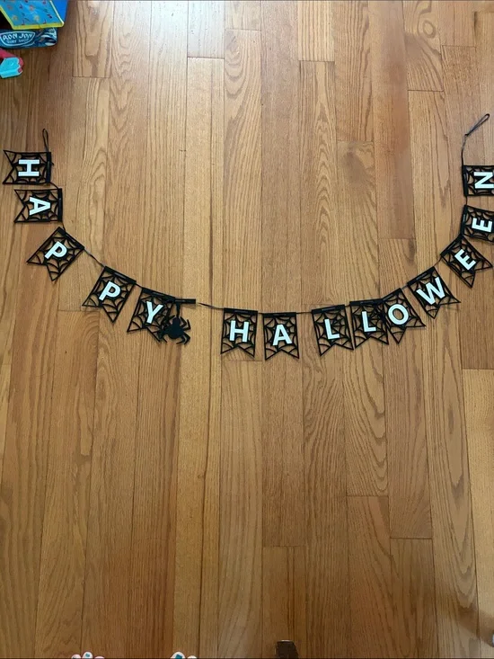 Happy Halloween garland