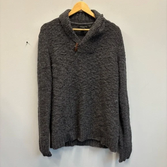 Banana Republic Men’s Large Sweater Cowl Neck Gray
