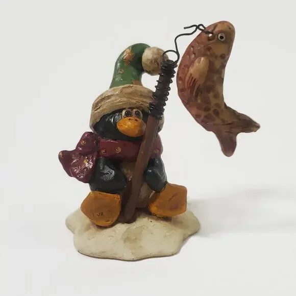 Suzi Skoglund Fishing Penguin Christmas Holiday Folk Art Resin Figurine 1999