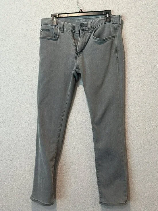 Banana Republic Gray Japanese Denim Traveler Jeans