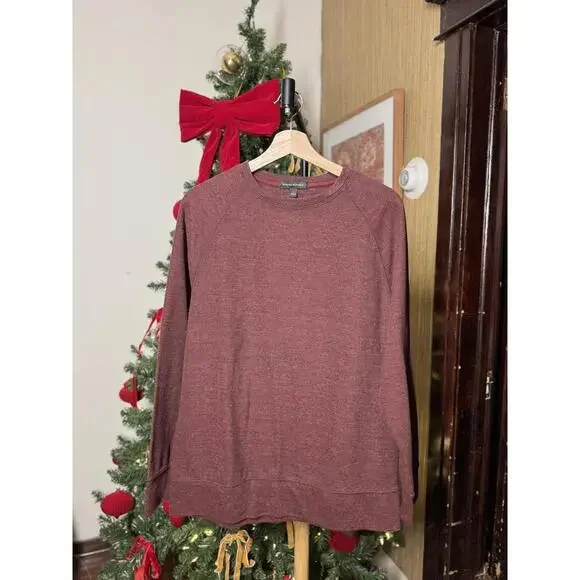 Banana Republic Men's Burgundy Crewneck Sweatshirt