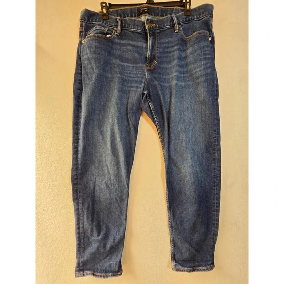 Banana Republic Travel Athletic Jeans Mens 42x32 Dark Wash Stretch Straight Fit