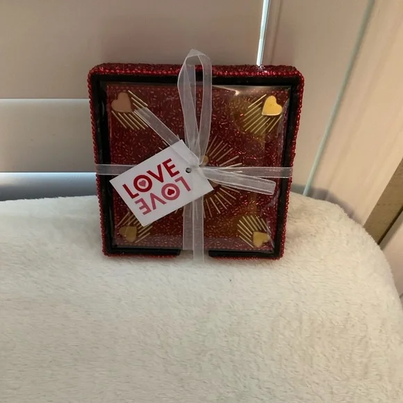 Red and Gold Holiday Decor Set